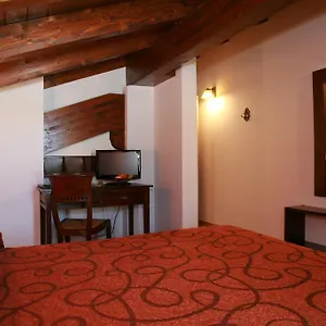 Agroturismo La Casa Vieja 3*, Maturana Spanje